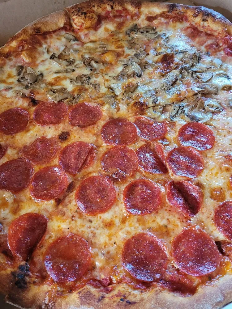1 2 Pepperoni 1 2 Mushroom